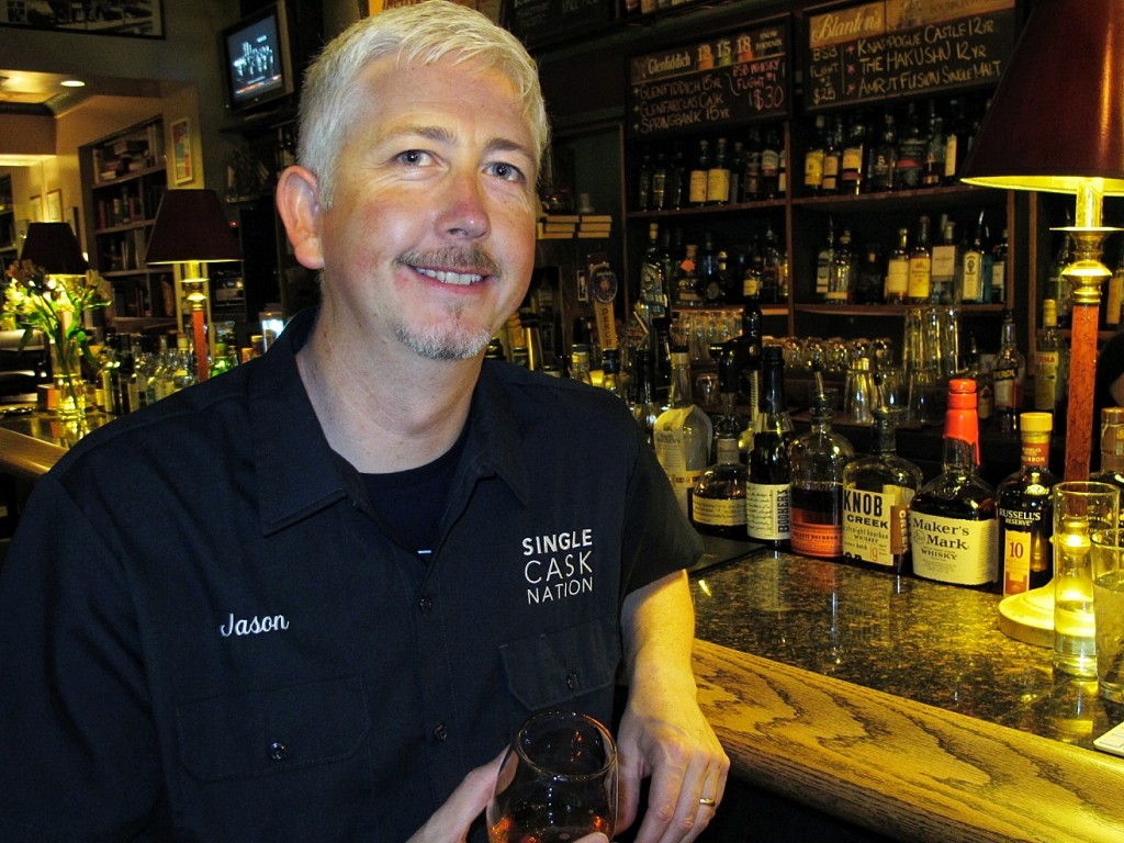 Jason Johnstone-Yellin from the Single Cask Nation at the Bookstore Bar